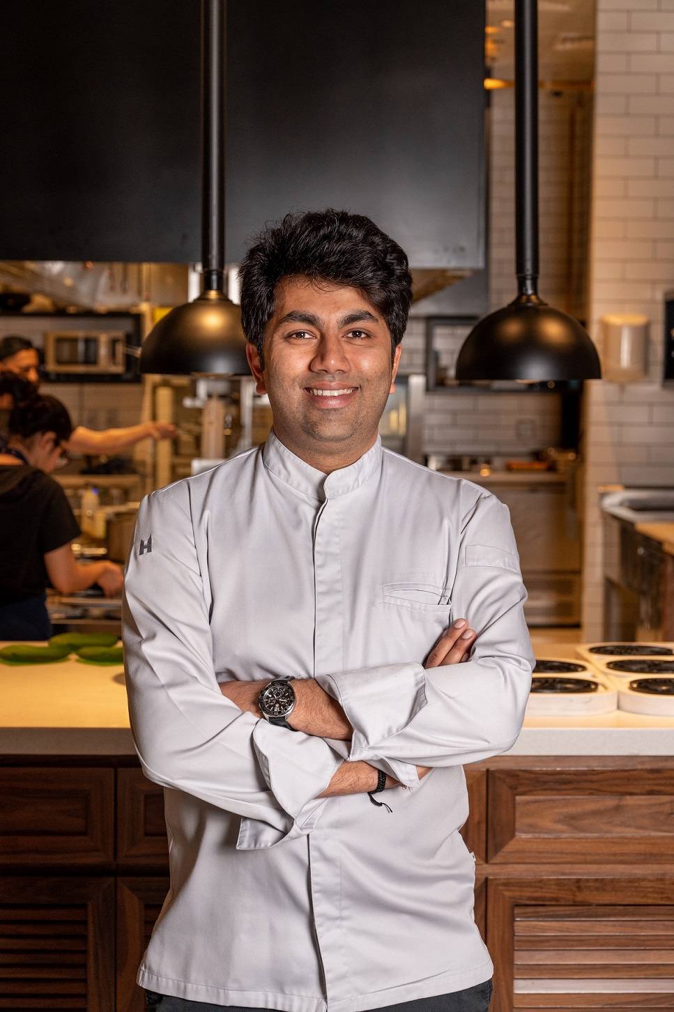 مشهد المأكولات وفنون الطهي المتنامي في دبي يحظى بإشادة وجوائز عالمية