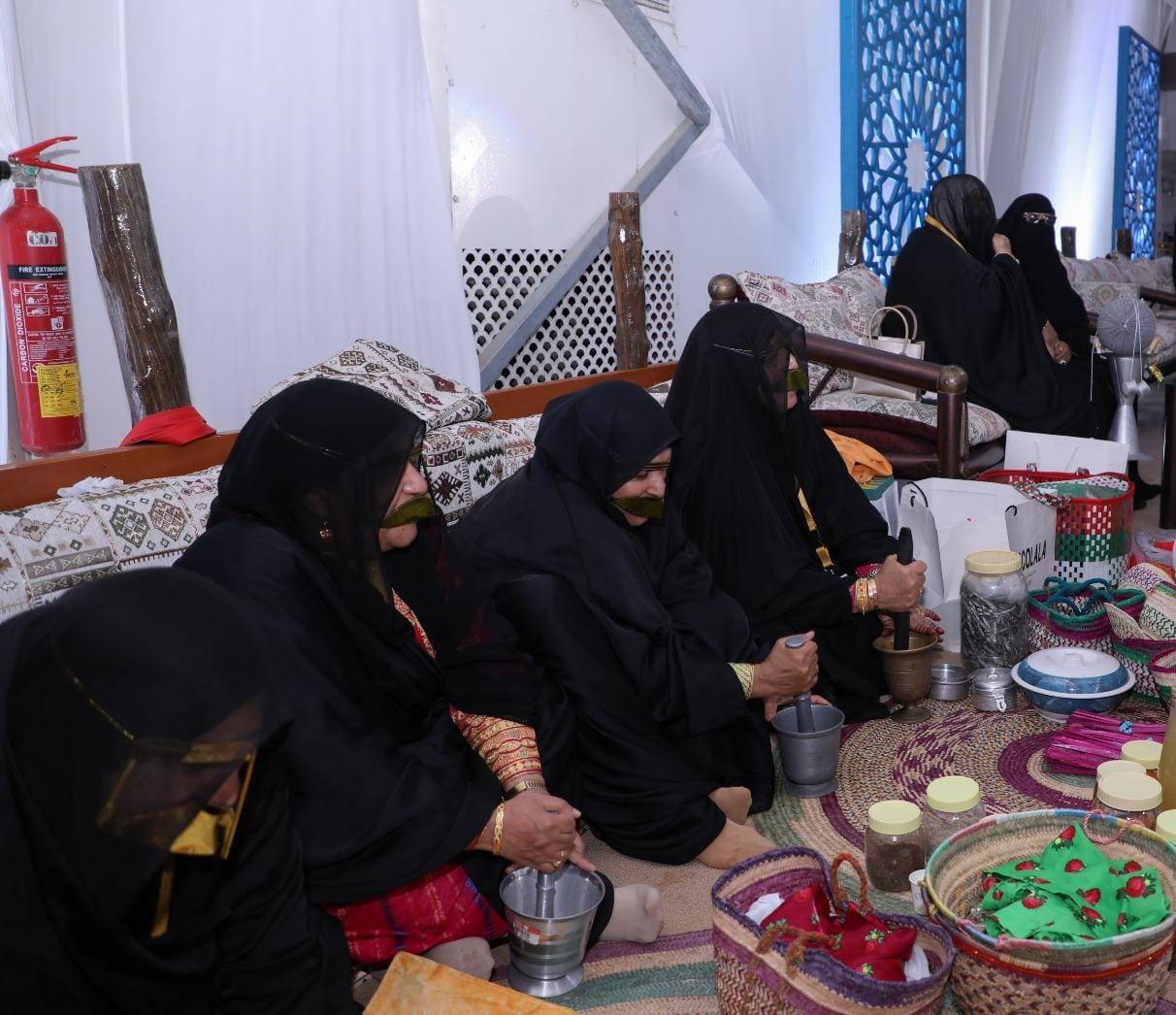 مهرجان المالح والصيد البحري.. رحلة الزوار تتواصل في عبق الماضي وحكايات مهنة الأجداد