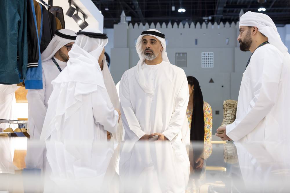 خالد بن محمد بن زايد يزور معرض أبوظبي الدولي للصيد والفروسية في نسخته الـ20