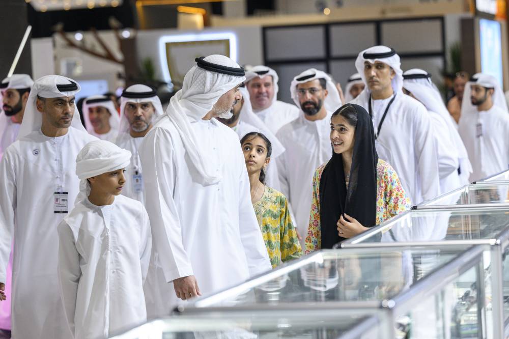 خالد بن محمد بن زايد يزور معرض أبوظبي الدولي للصيد والفروسية في نسخته الـ20