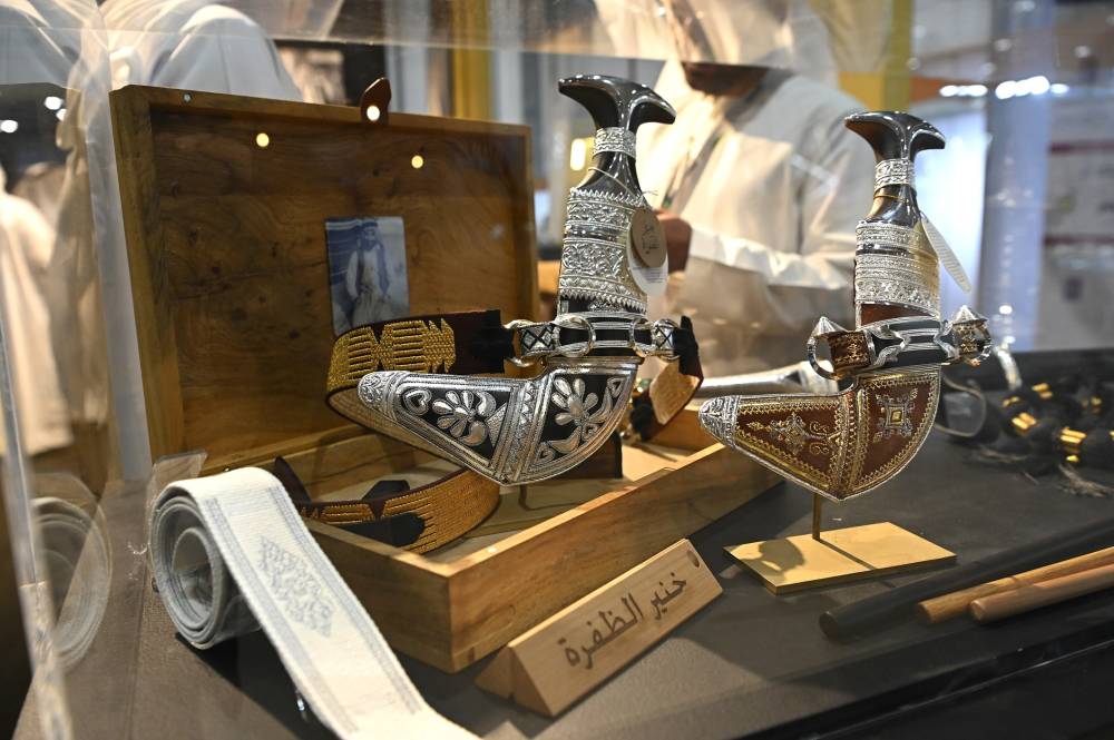 إيه أر بي الإمارات شريك السيارات الرسمي للمعرض