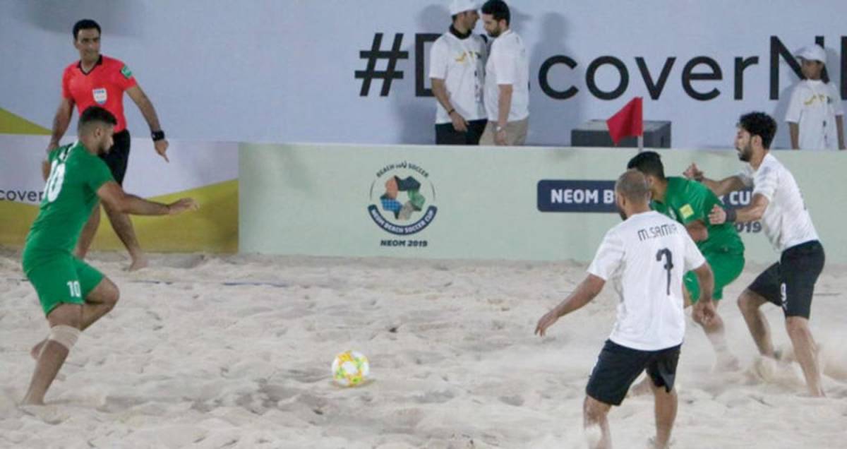 رياضيون عالميون يتنافسون في النسخة الثانية من بطولة نيوم للألعاب الشاطئية