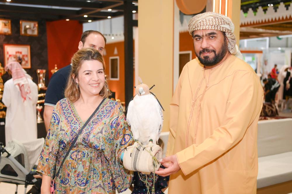 برامج تراثية وثقافية متميزة لنادي تراث الإمارات ولجنة إدارة المهرجانات في معرض الصيد والفروسية 