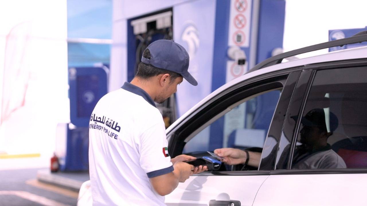 اللجنة المشتركة للأمن والسلامة تطلق استبيان لقياس مستوى الوعي والالتزام بقواعد السلامة في محطات الوقود