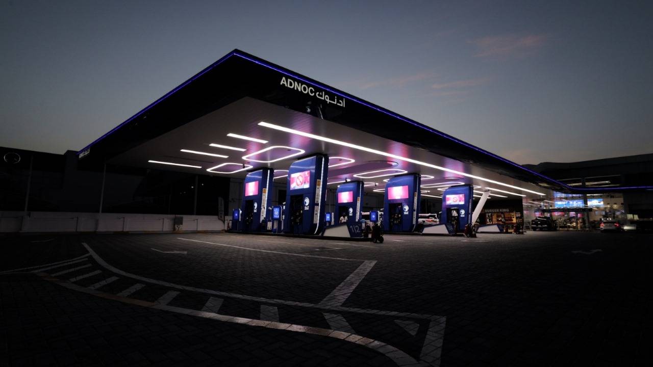 اللجنة المشتركة للأمن والسلامة تطلق استبيان لقياس مستوى الوعي والالتزام بقواعد السلامة في محطات الوقود