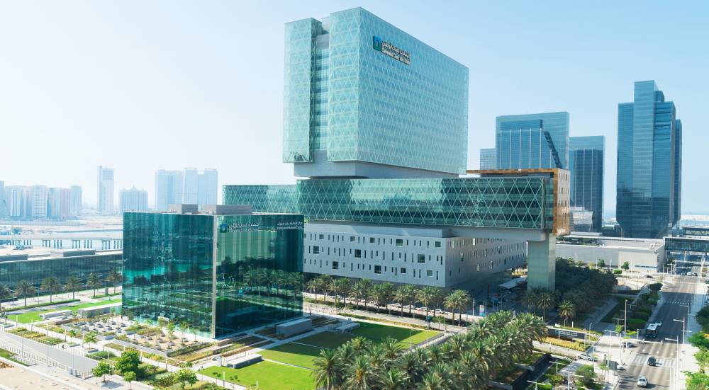 حسن جاسم النويس رئيساً لمجلس الإدارة الجديد في كليفلاند كلينك أبوظبي