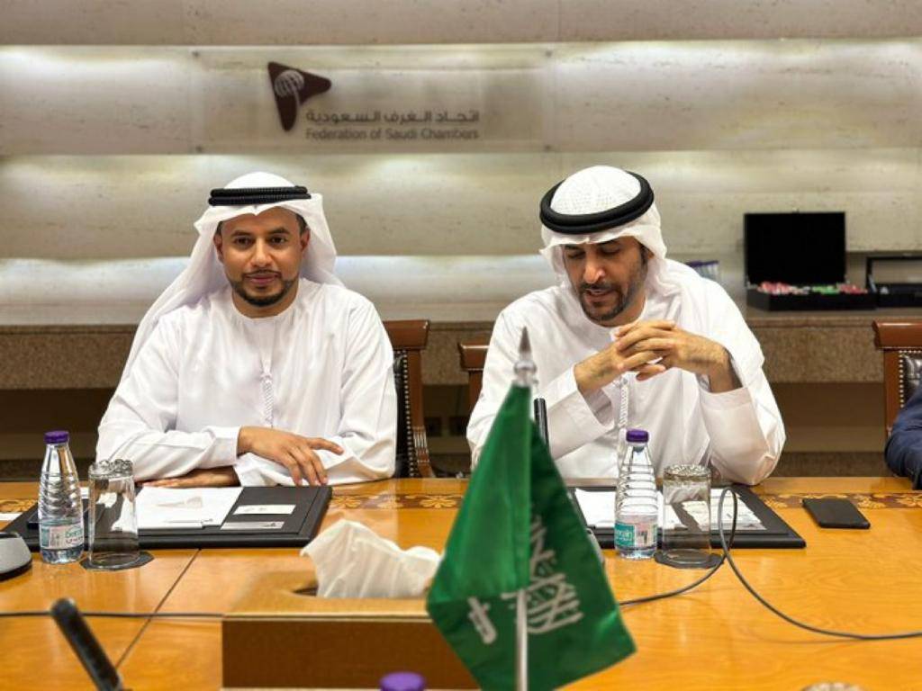 غرفة الشارقة تبرز الفرص الاستثمارية الواعدة للقطاع العقاري في الشارقة خلال مشاركتها بمعرض سيتي سكيب بالرياض