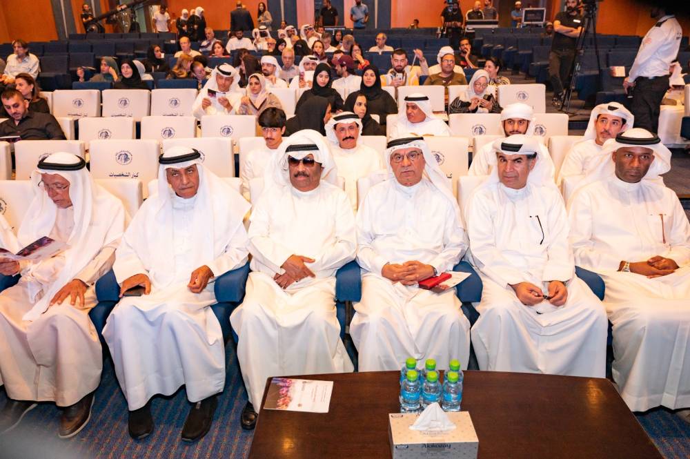 فرقة الإمارات الموسيقية تبدع صوتاً ولحناً في مؤسسة العويس الثقافية