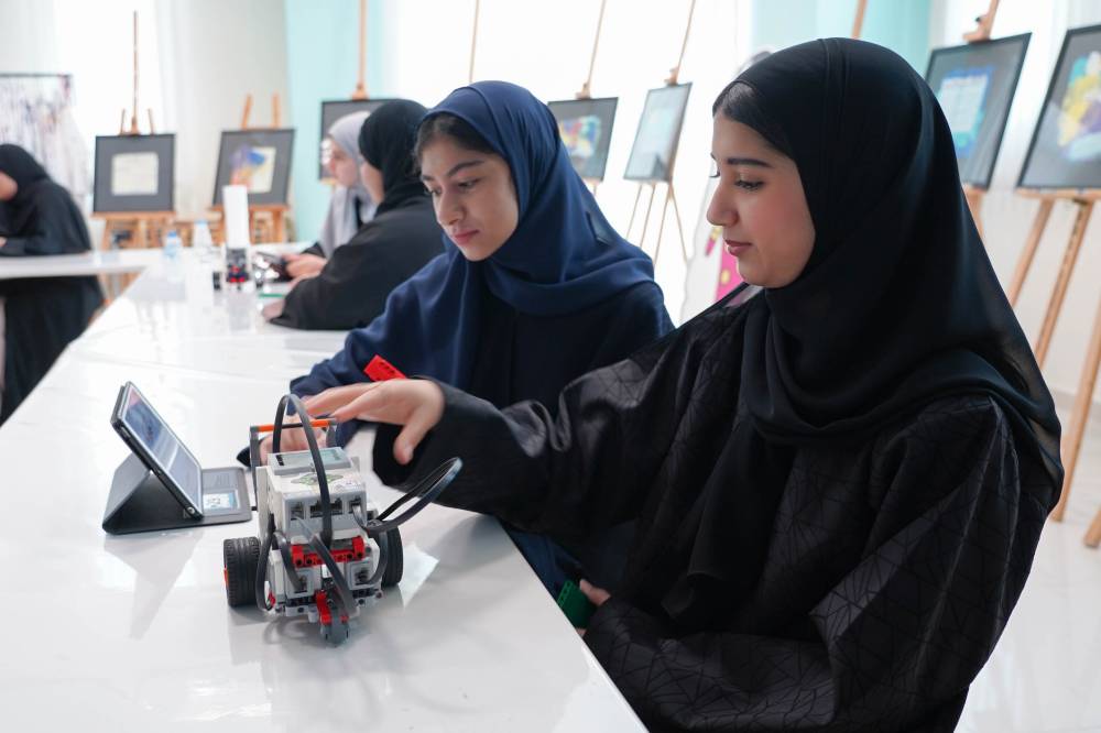 حملة ربع قرن من العطاء تصل إلى 351 ألف متابع لمواقع التواصل الاجتماعي