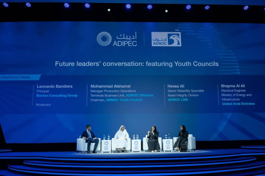 مجلس شباب أديبك العالمي الجديد يلهم الجيل القادم من قادة الطاقة لتسريع مسيرة التحول في قطاع الطاقة