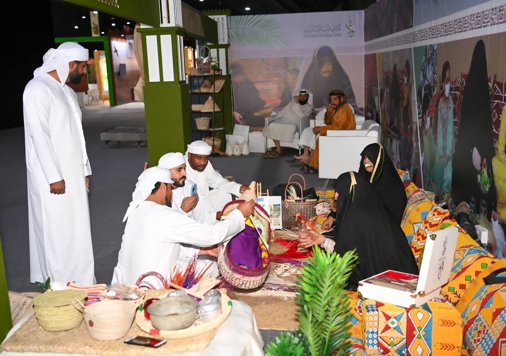 نادي تراث الإمارات يشارك في النسخة الثانية من مهرجان ومزاد ليوا للتمور