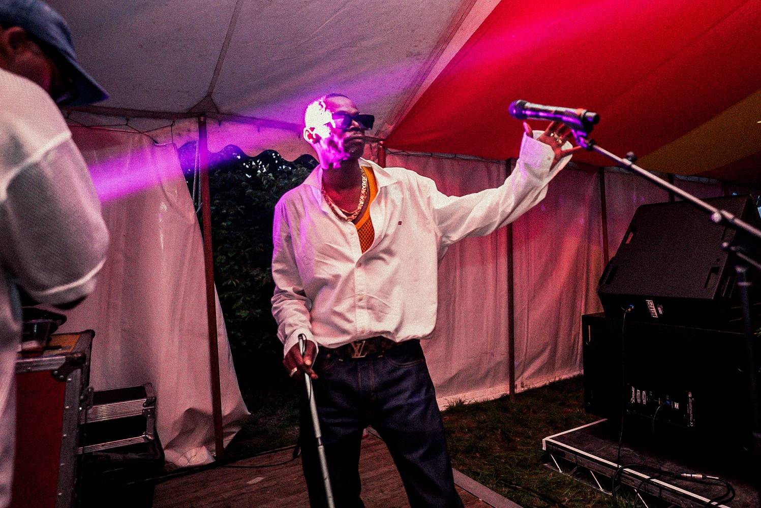 فرقة UB40 تختتم أجواء ليلة موسيقى الريغي في دوري التنس العالمي في الاتحاد أرينا