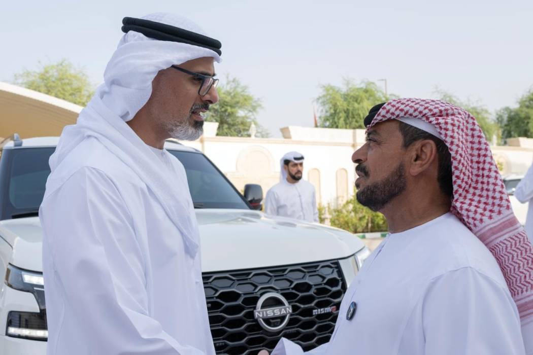 خالد بن محمد بن زايد يحضر حفل استقبال رائد الفضاء الإماراتي سلطان النيادي في مدينة العين