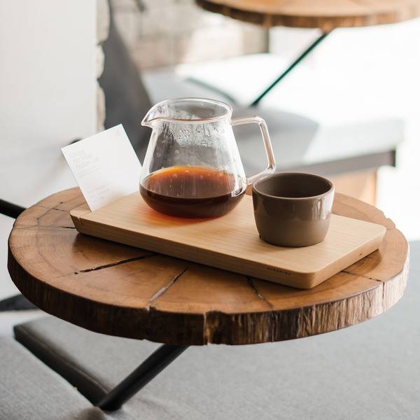 عملاء مقهى Hoof على موعد مع مفاجأة سارة خلال اليوم العالمي للقهوة