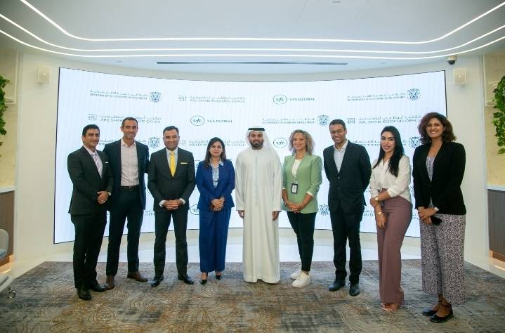 مكتب أبوظبي للمقيمين و«في إف إس غلوبال» يتعاونان لتعزيز مكانة أبوظبي كوجهة رائدة للمواهب العالمية