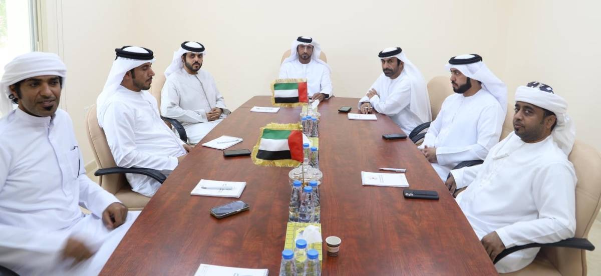 الشارقة لسباقات الهجن يناقش استعدادات مهرجان سمو حاكم الشارقة لسباقات الهجن