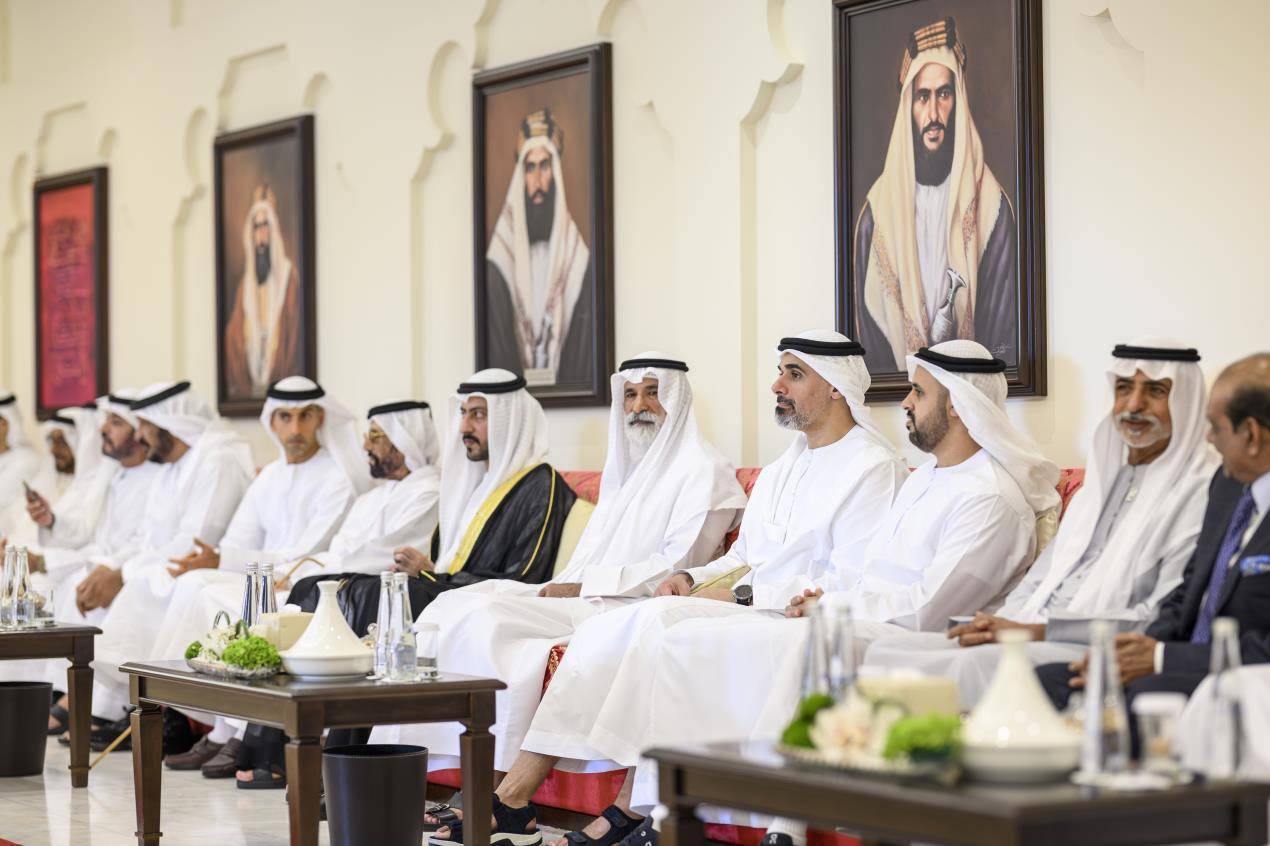 ولي عهد أبوظبي يحضر حفل زفاف ذياب بن خليفة بن سلطان آل نهيان