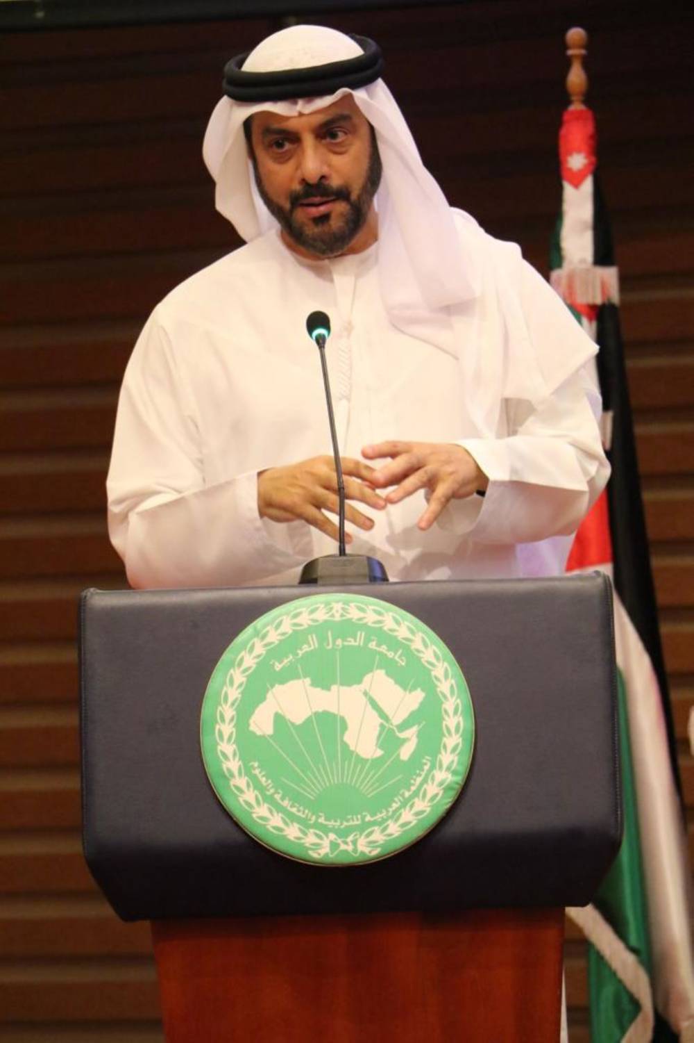 مؤسسة حمدان بن راشد آل مكتوم للعلوم الطبية والتربوية تُشارك في  فعاليات الندوة الاقليمية لاستشراف مستقبل التعليم في الدول العربية بتونس