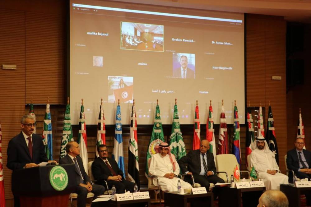 مؤسسة حمدان بن راشد آل مكتوم للعلوم الطبية والتربوية تُشارك في  فعاليات الندوة الاقليمية لاستشراف مستقبل التعليم في الدول العربية بتونس