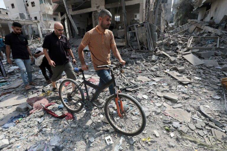 1200 شهيد و5600 جريح في سادس أيام طوفان الأقصى