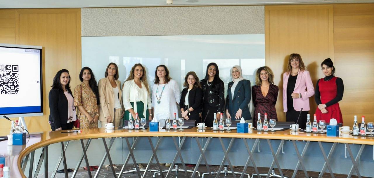 مجلس سيدات أعمال دبي يصدر تقريراً حول واقع المشهد الإعلامي والتسويقي في الإمارة