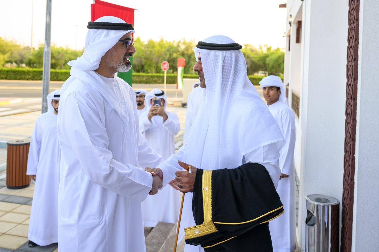 ولي عهد أبوظبي يحضر أفراح الكعبي والكتبي
