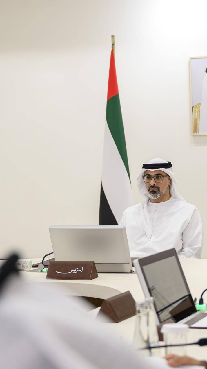 خالد بن محمد بن زايد يترأس اجتماع المجلس التنفيذي لإمارة أبوظبي 