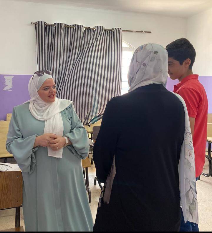 السلط الاهلية تطلق مبادرة تابع التحصيل العلمي لابنك