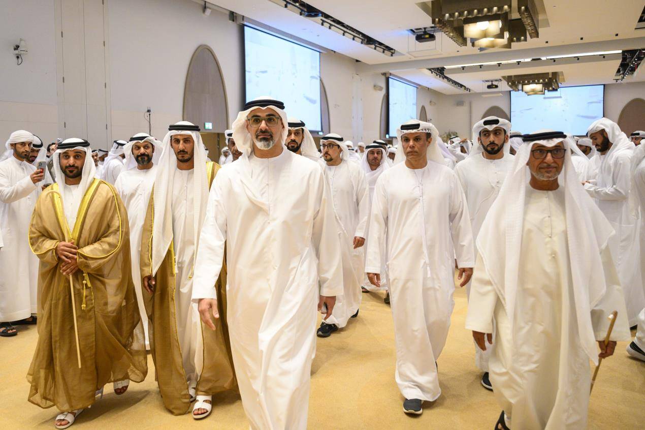 ولي عهد أبوظبي يحضر حفل استقبال بمناسبة زفاف كل من علي المزروعي وخليفة القمزي