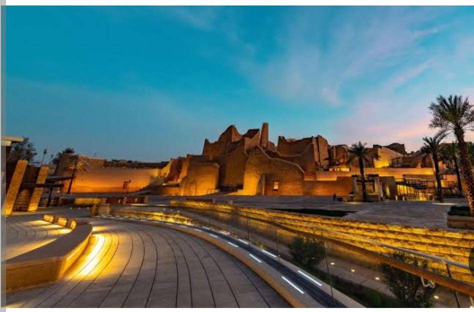 وزارة الإعلام السعودية تنظم زيارة ميدانية للاعلاميين  في مدينة الدرعية التاريخية
