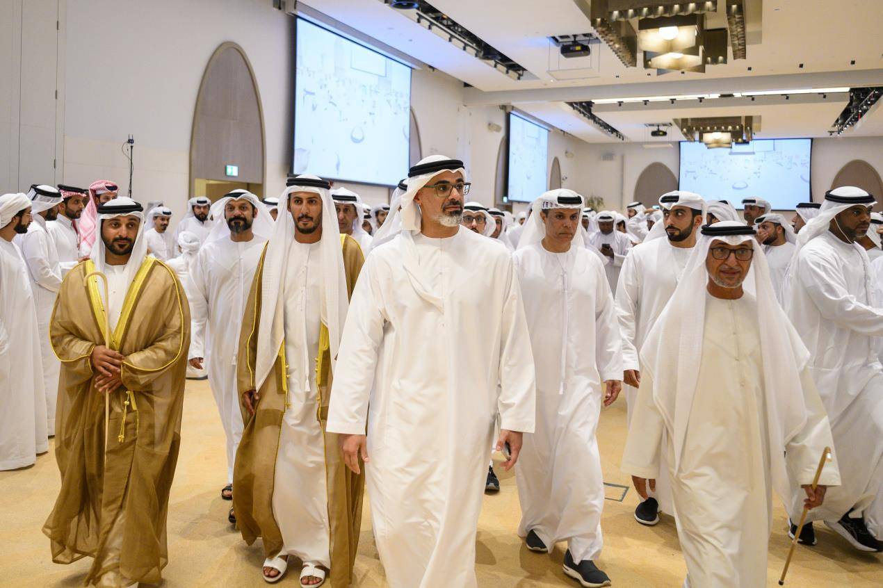 ولي عهد أبوظبي يحضر حفل استقبال بمناسبة زفاف كل من علي المزروعي وخليفة القمزي