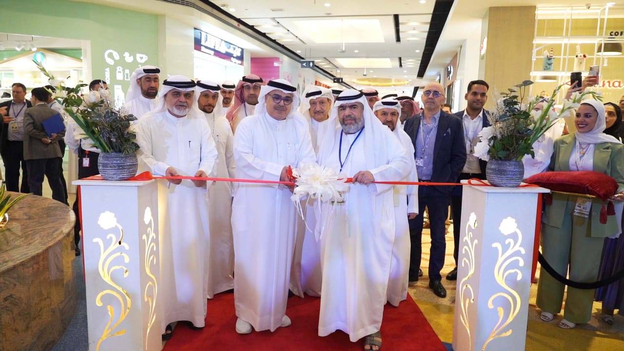 ميغا مول تتوج النسخة الثالثة عشر من معرض الشارقة للطوابع 2023