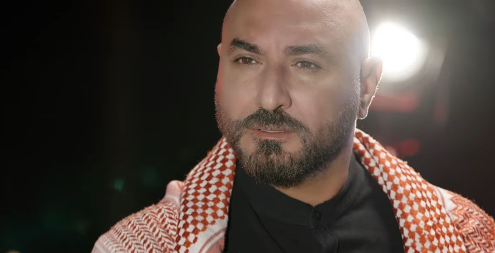 رامي شفيق يساند أهالي غزة.. بـمشروع حرية
