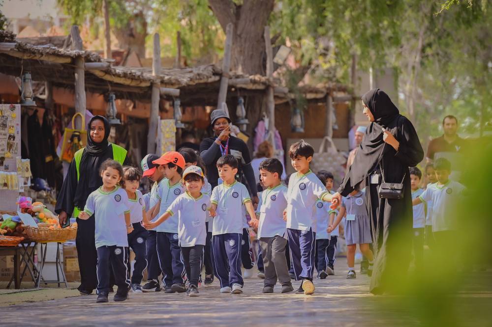 فعاليات متنوعة لنادي تراث الإمارات ولجنة إدارة المهرجانات في عيد الاتحاد