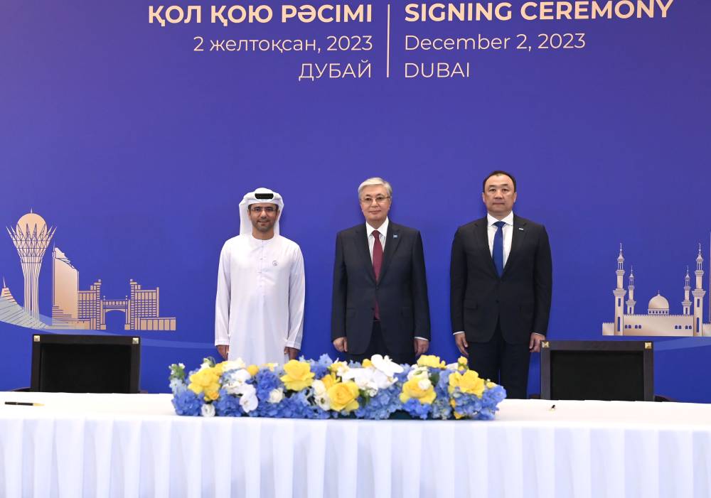 مجموعة موانئ أبوظبي وشركة السكك الحديدية الكازاخستانية تؤسسان مشروعاً مشتركاً