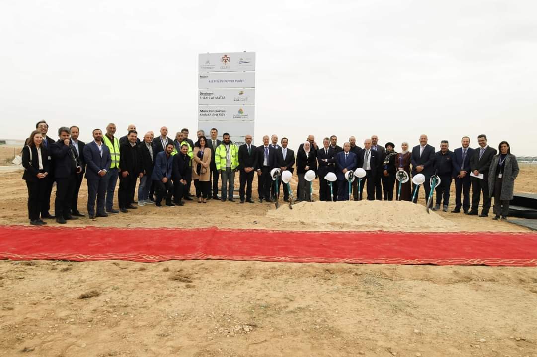 مجموعة المطار الدولي تقيم احتفالية لوضع حجر الأساس لمحطة الطاقة الشمسية الرائدة في مطار الملكة علياء الدولي 