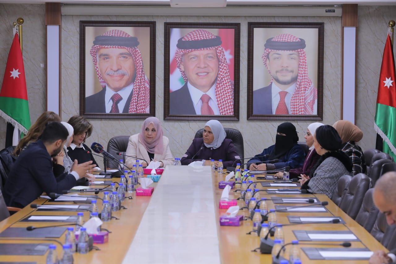 البرلمانيات الأردنيات يؤكد أهمية تمكين المرأة اقتصاديا واجتماعيًا وسياسيًا
