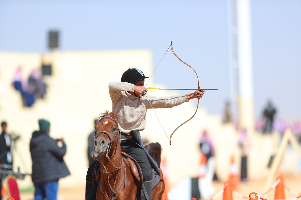 العلا تستضيف بطولة العلا الدولية لالتقاط الأوتاد وكأس العالم للرماية من على ظهر الخيل