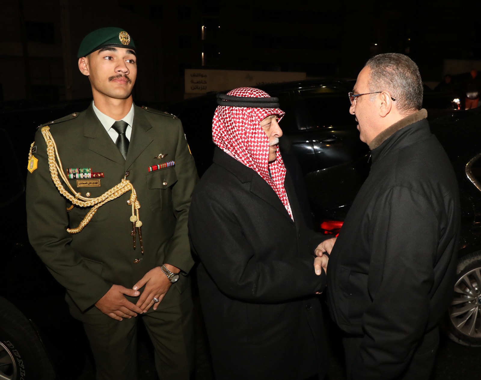 مندوبا عن الملك وولي العهد: العيسوي يعزي عشيرتي الدباس وآل الصاحب/عمان  