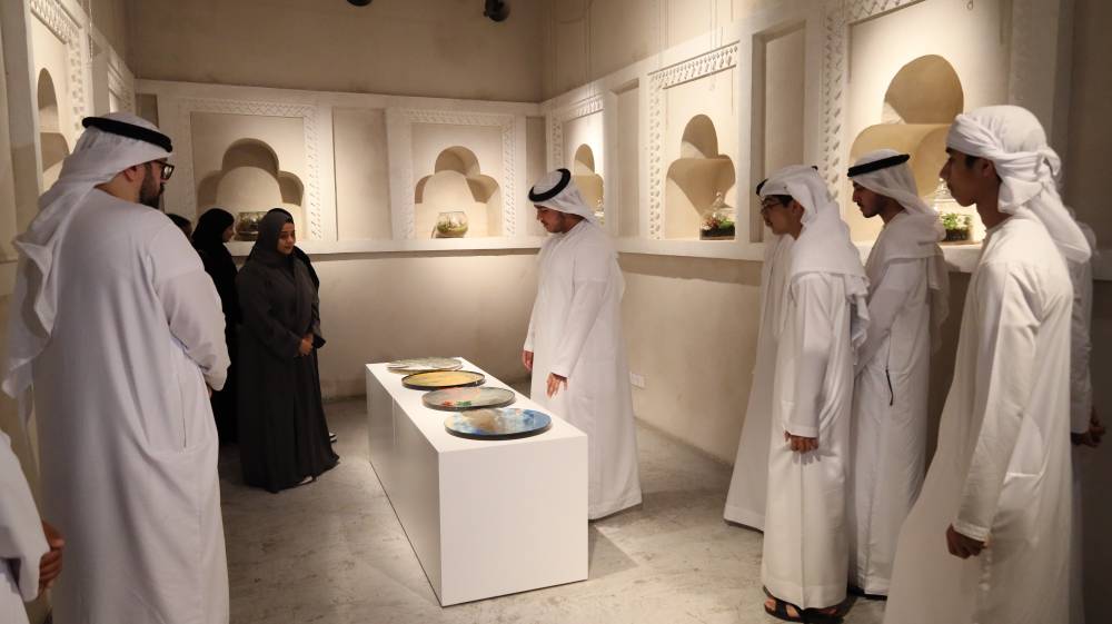 منتسبو ربع قرن يتألقون بإبداعاتهم الفنية في موسم الآداب والفنون