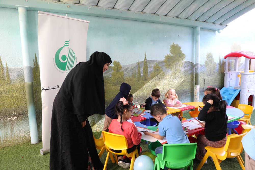 14362 مستفيد من فعاليات جمعية أم المؤمنين البالغ عددها 183 فعالية