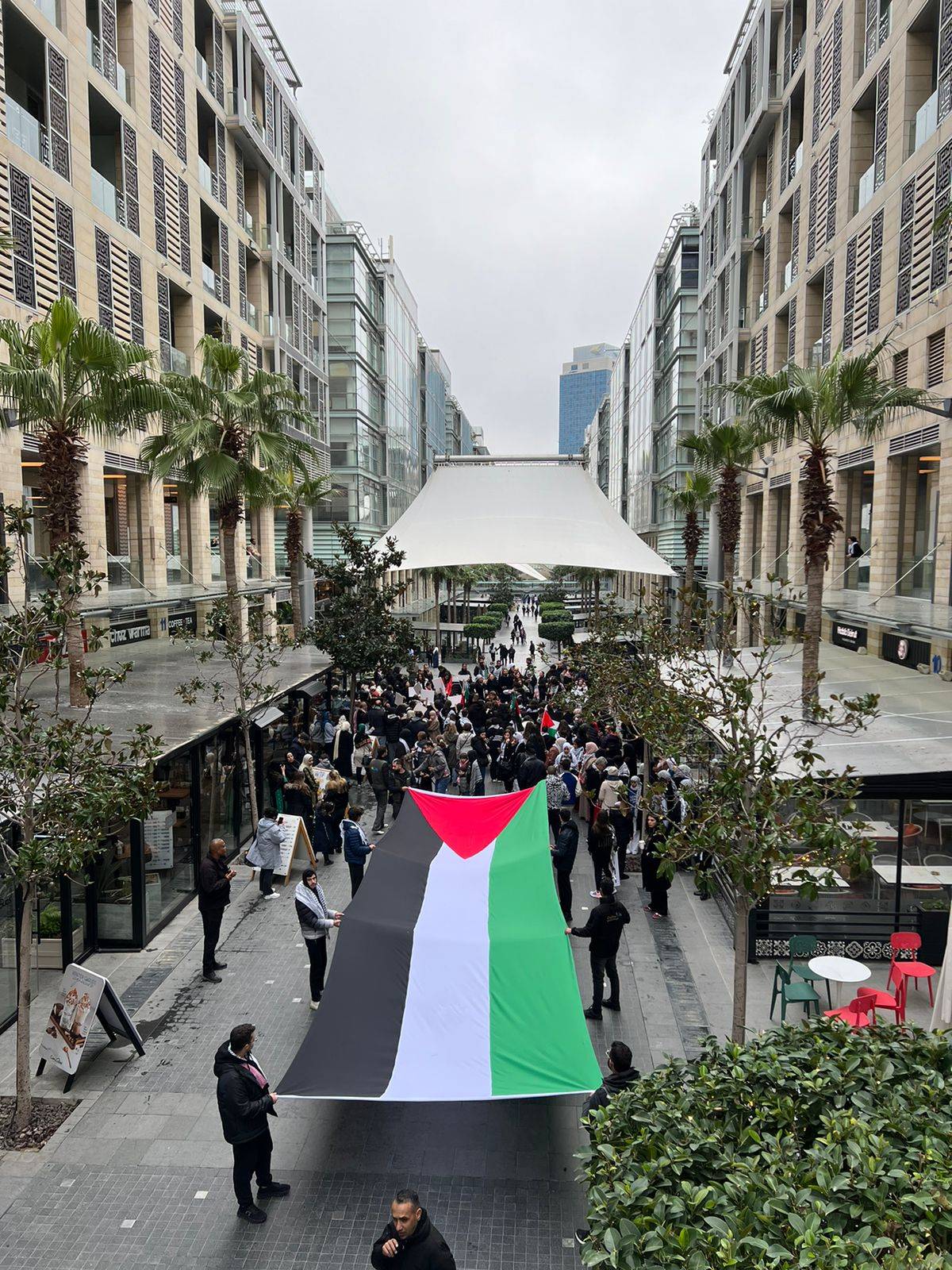 العبدلي يستضيف فعالية وقفة مع أطفال فلسطين للتعبير عن التضامن وجمع التبرعات