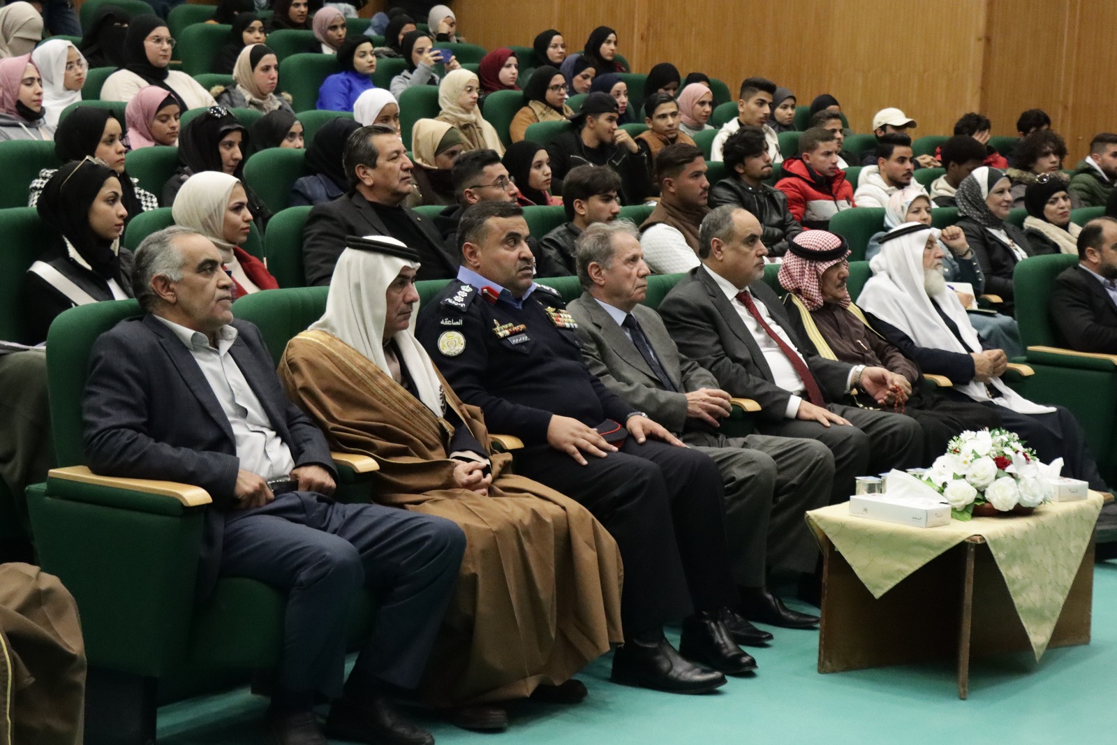 ندوة حوارية بعنوان  دور الأردن والهاشميين في الدفاع عن القضية الفلسطينية  في جامعة الحسين بن طلال