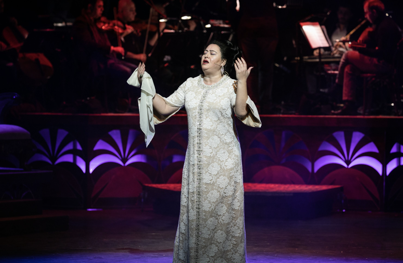 عرض «أم كلثوم والعصر الذهبي» يقدم في مسرح البحرين الوطني للمرة الأولى بطولة لبانا القنطار