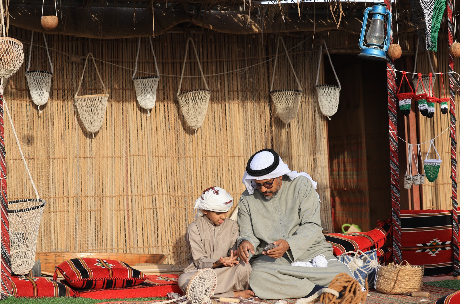 مهرجان الظفرة يضيء على جماليات الحرف اليدوية التراثية