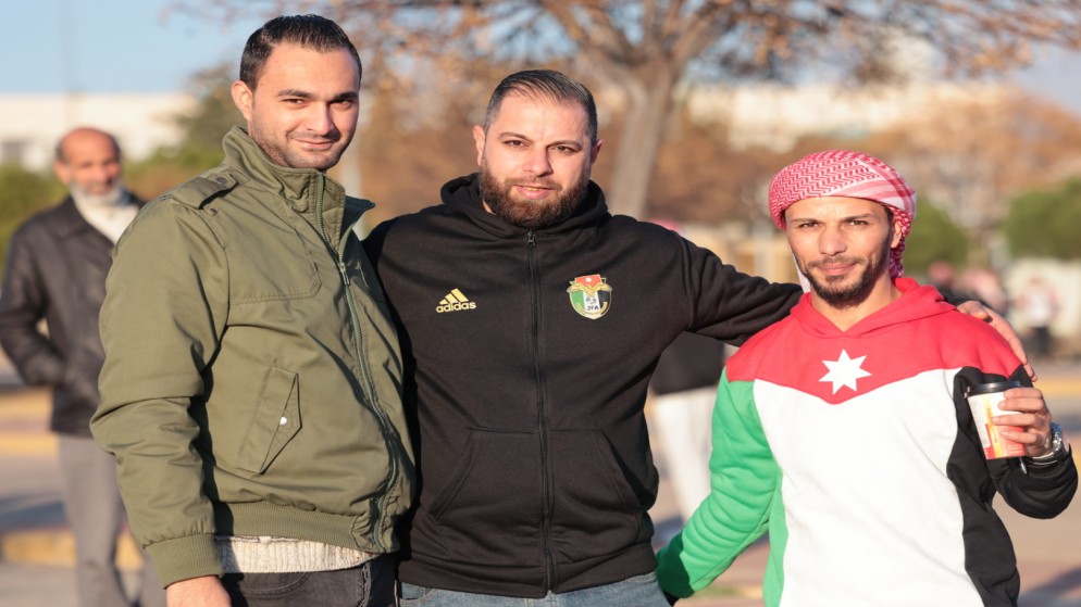 جماهير أردنية تؤازر منتخب النشامى من عمّان (صور)