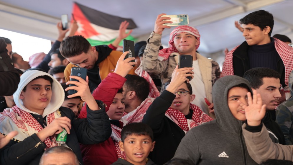 جماهير أردنية تؤازر منتخب النشامى من عمّان (صور)