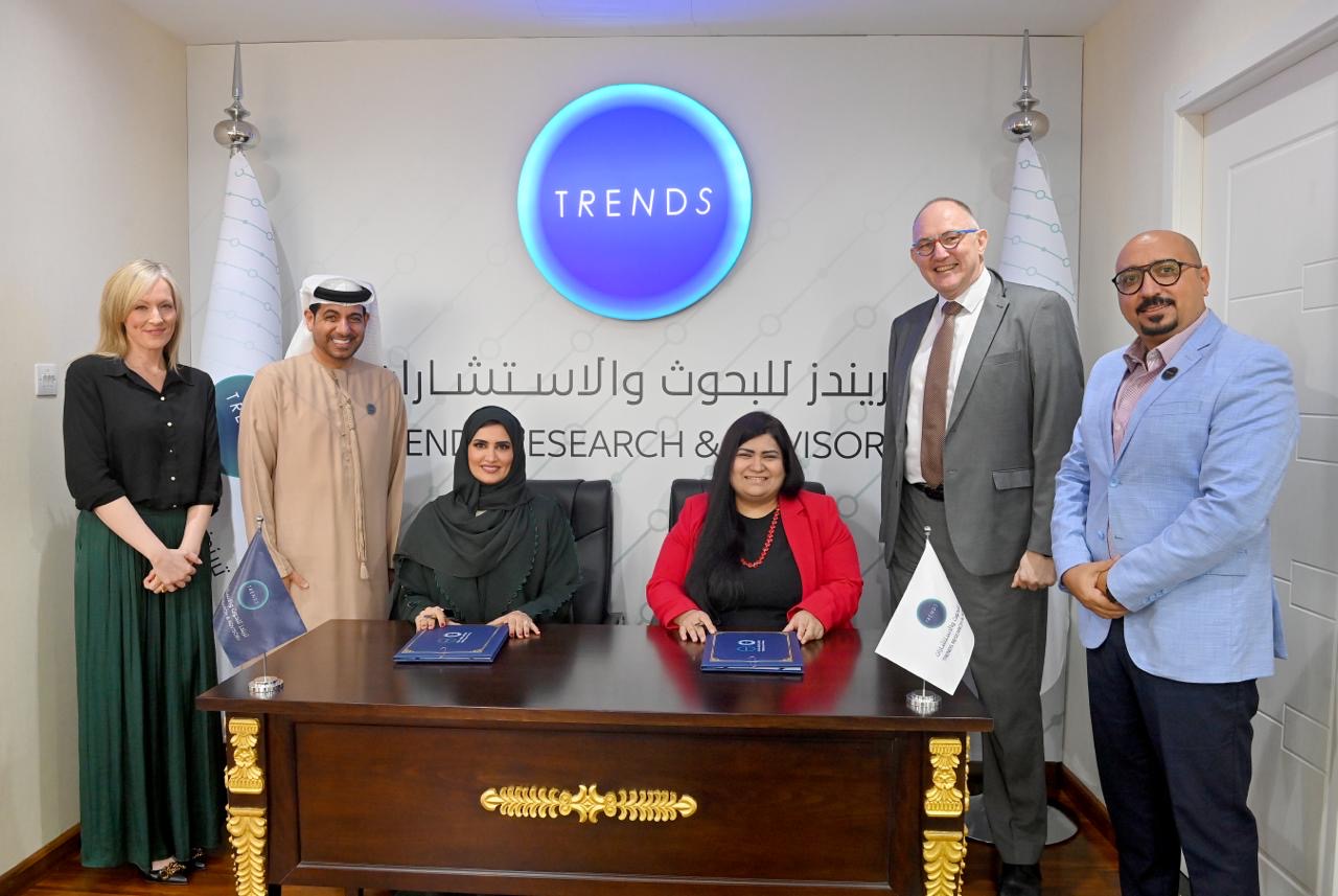 تعاون بحثي بين تريندز للبحوث والاستشارات والجامعة الأمريكية في الإمارات