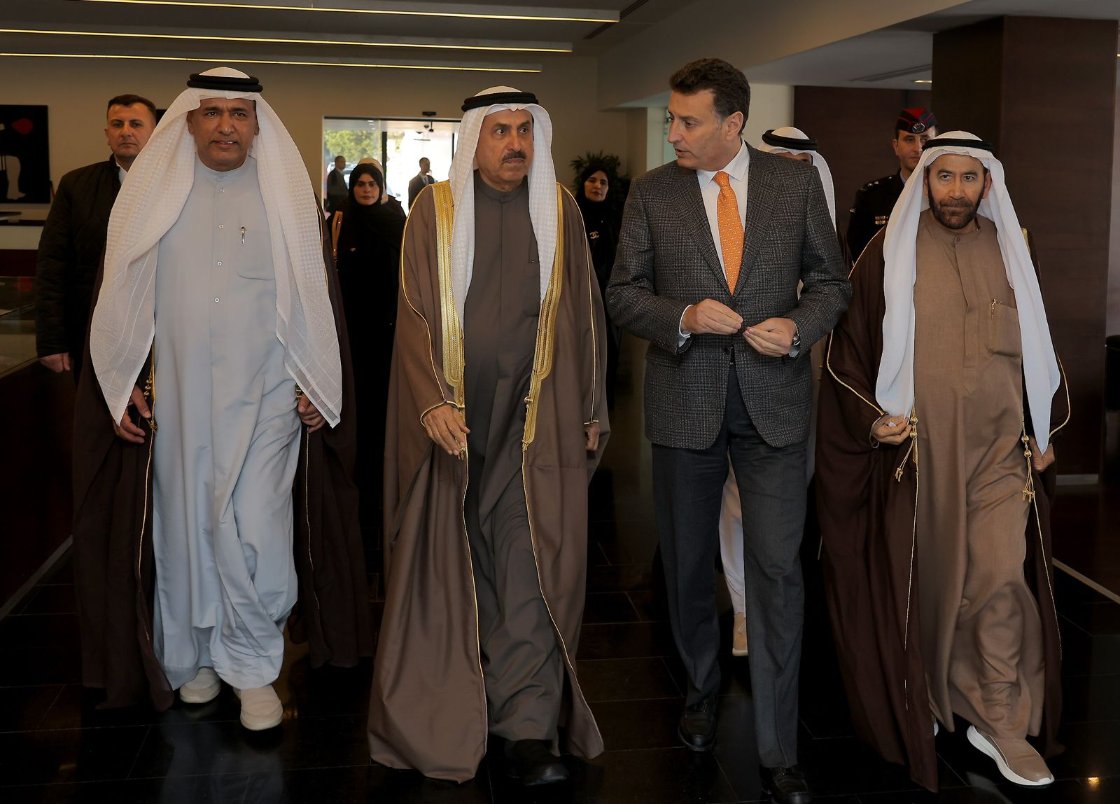 الصفدي يستقبل رئيس المجلس الوطني الاتحادي الإماراتي صقر غباش
