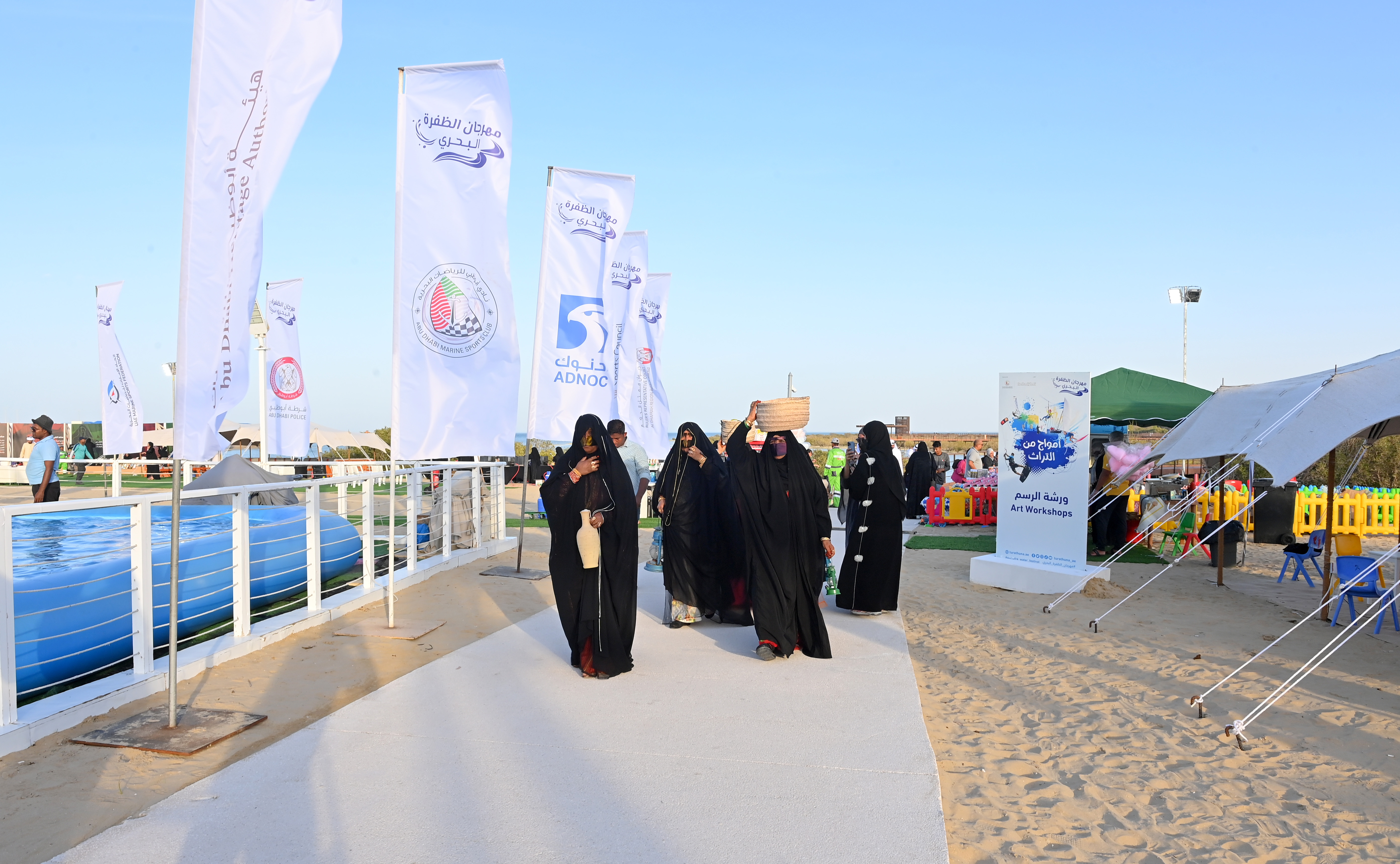 مهرجان الظفرة البحري ... التراث والطبيعة الخلابة تتلاقى على ساحل المغيرة